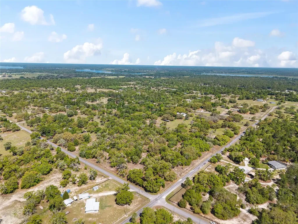5439 W Oakhill Street Dunnellon FL 34433