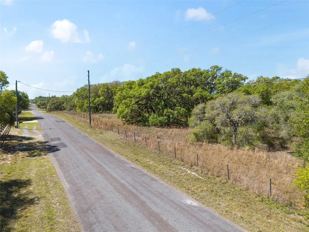5439 W Oakhill Street Dunnellon FL 34433