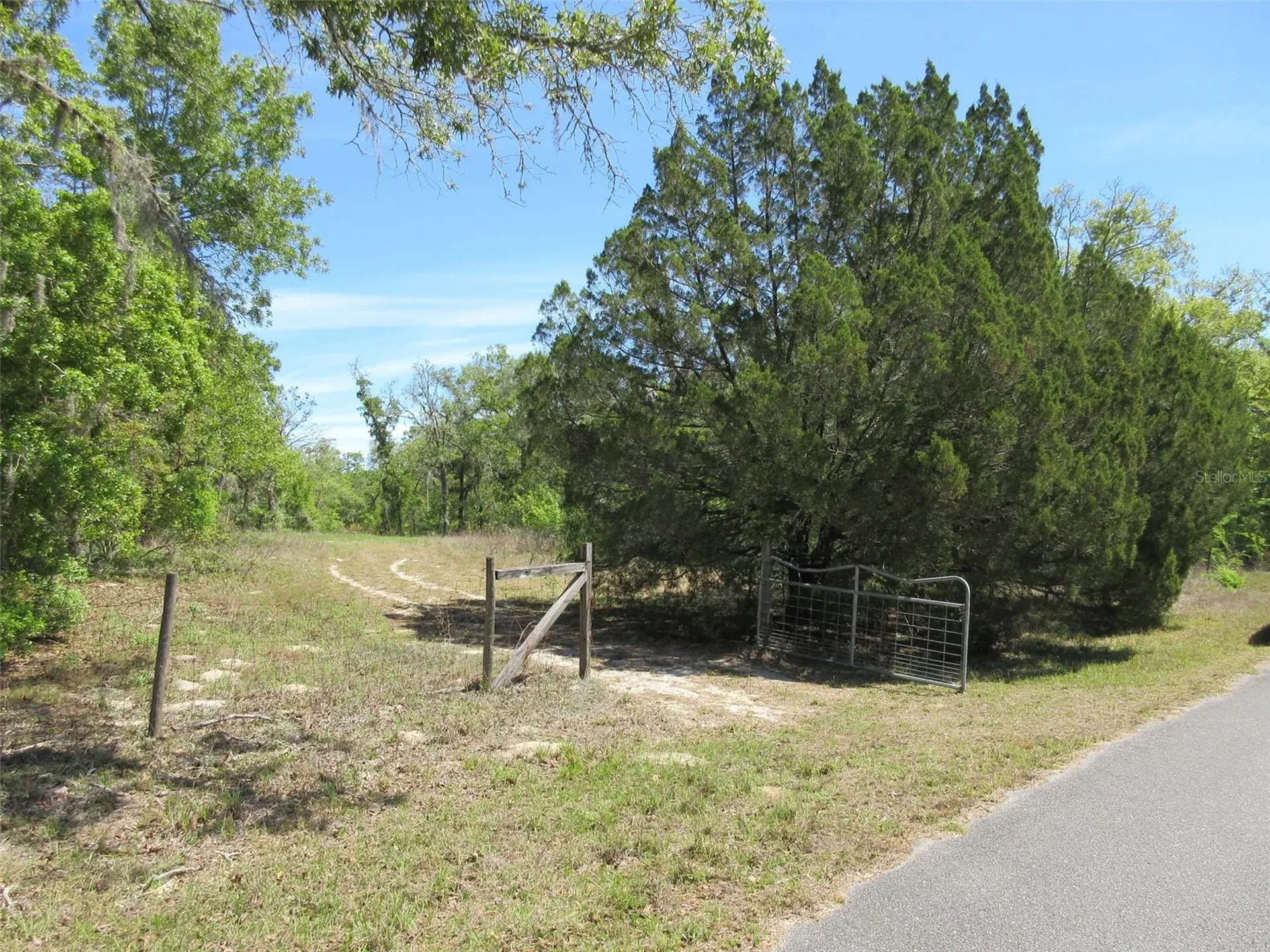 5439 W Oakhill Street Dunnellon FL 34433