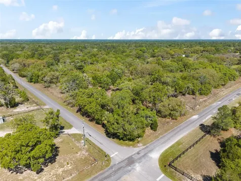 5439 W Oakhill Street Dunnellon FL 34433