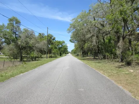 5439 W Oakhill Street Dunnellon FL 34433