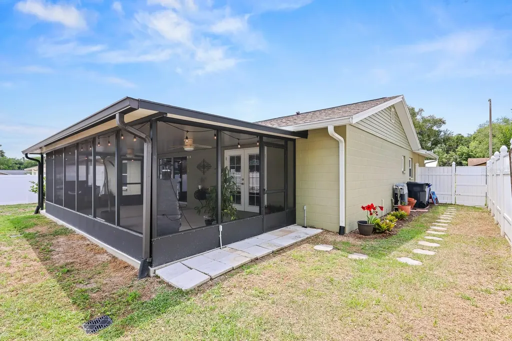 3009 Annadale Circle Brandon FL 33511
