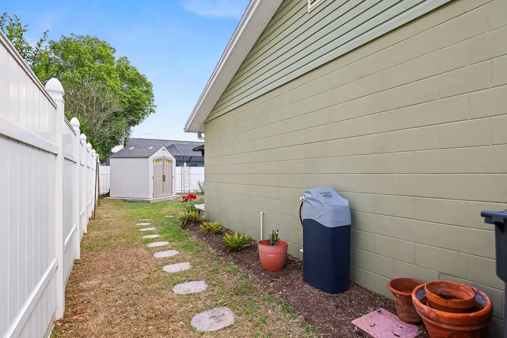 3009 Annadale Circle Brandon FL 33511