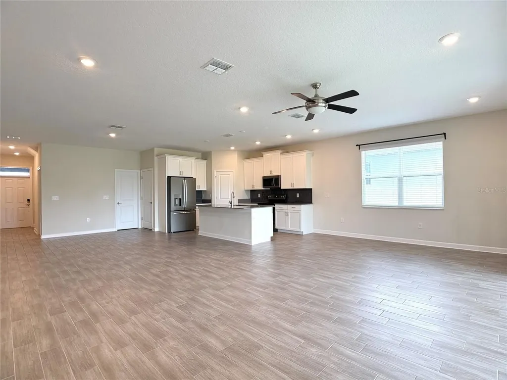 2638 Camden Park Loop Davenport FL 33837