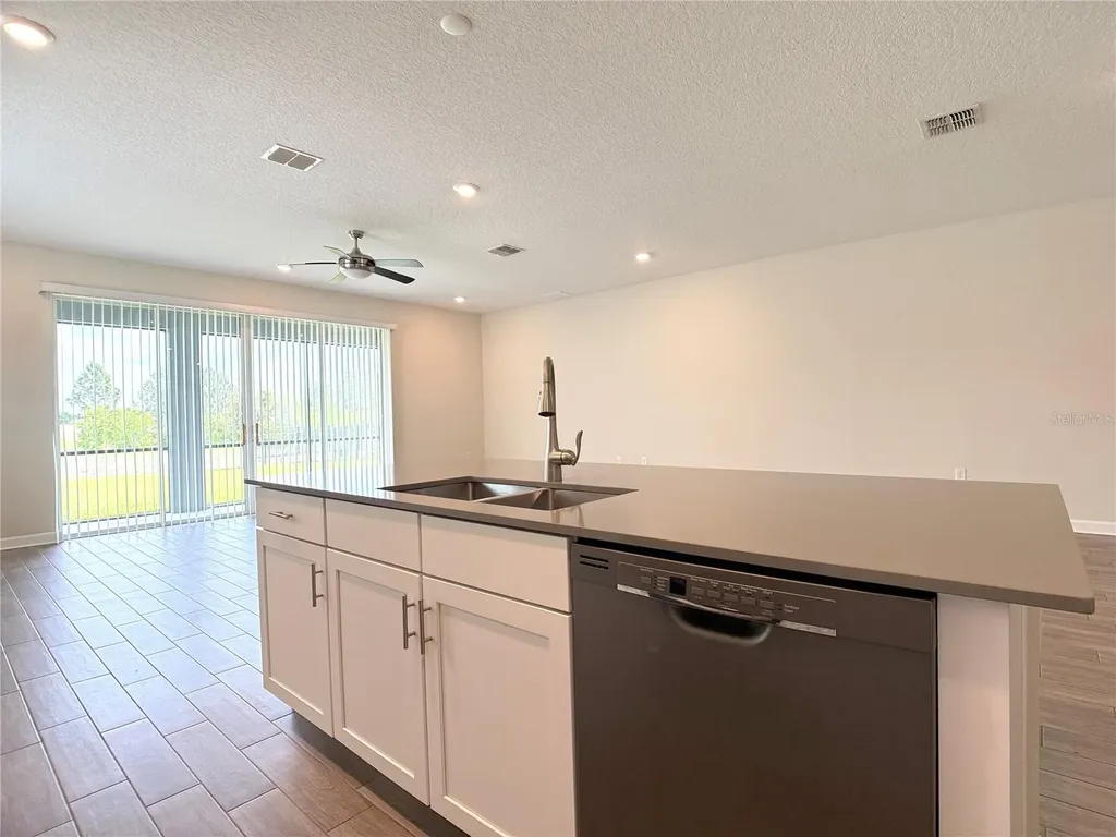 2638 Camden Park Loop Davenport FL 33837