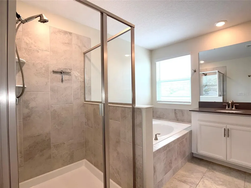 2638 Camden Park Loop Davenport FL 33837