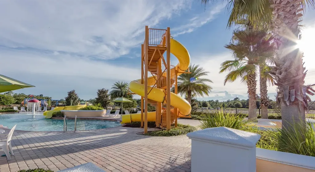 2638 Camden Park Loop Davenport FL 33837
