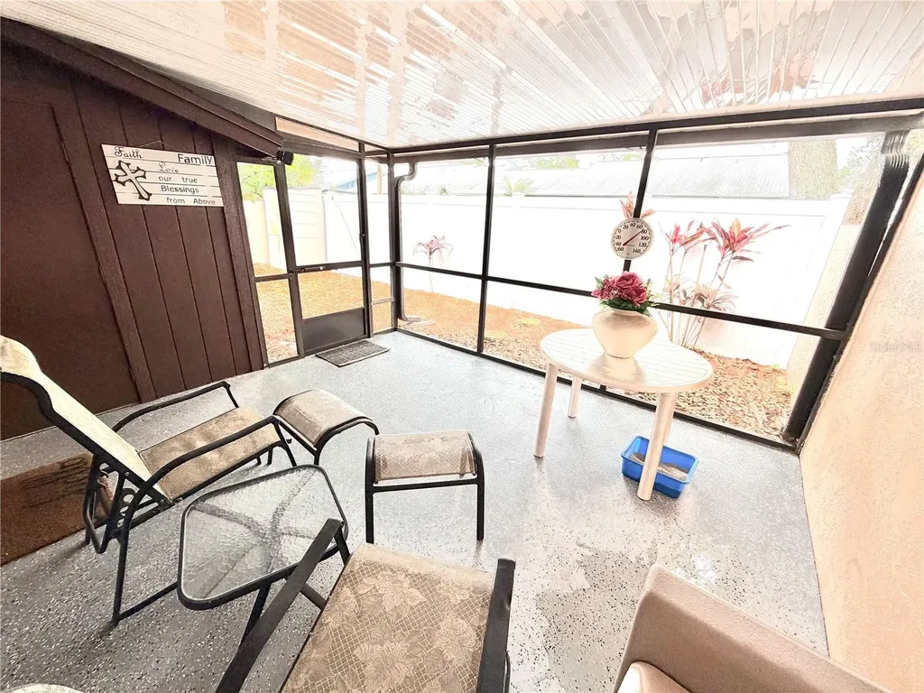 7238 55th Avenue N St Petersburg FL 33709