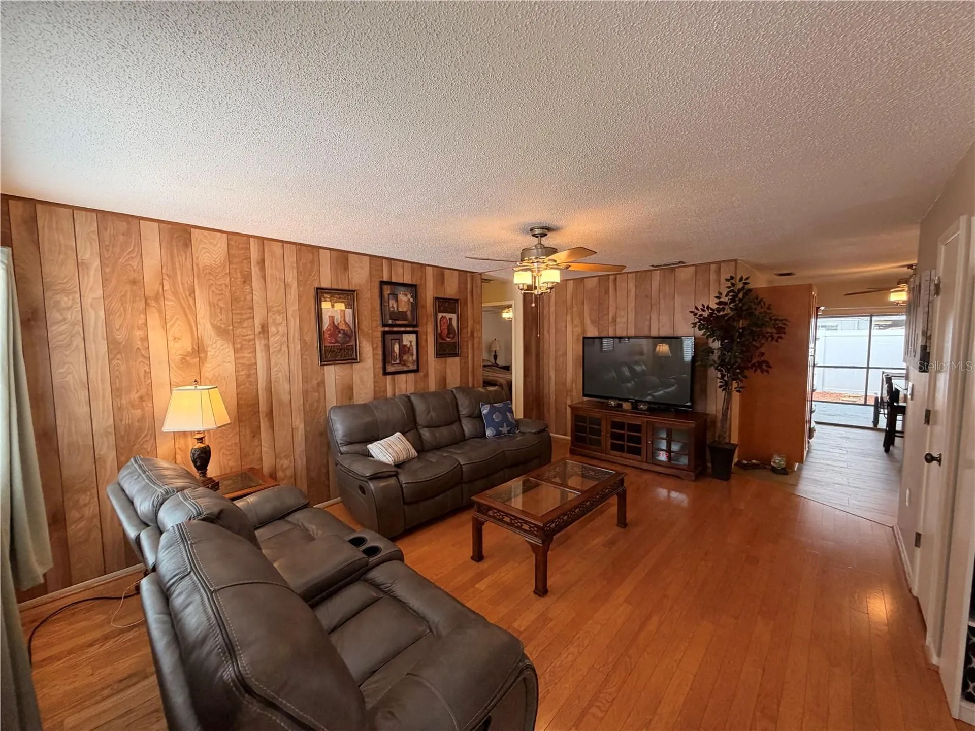 7238 55th Avenue N St Petersburg FL 33709