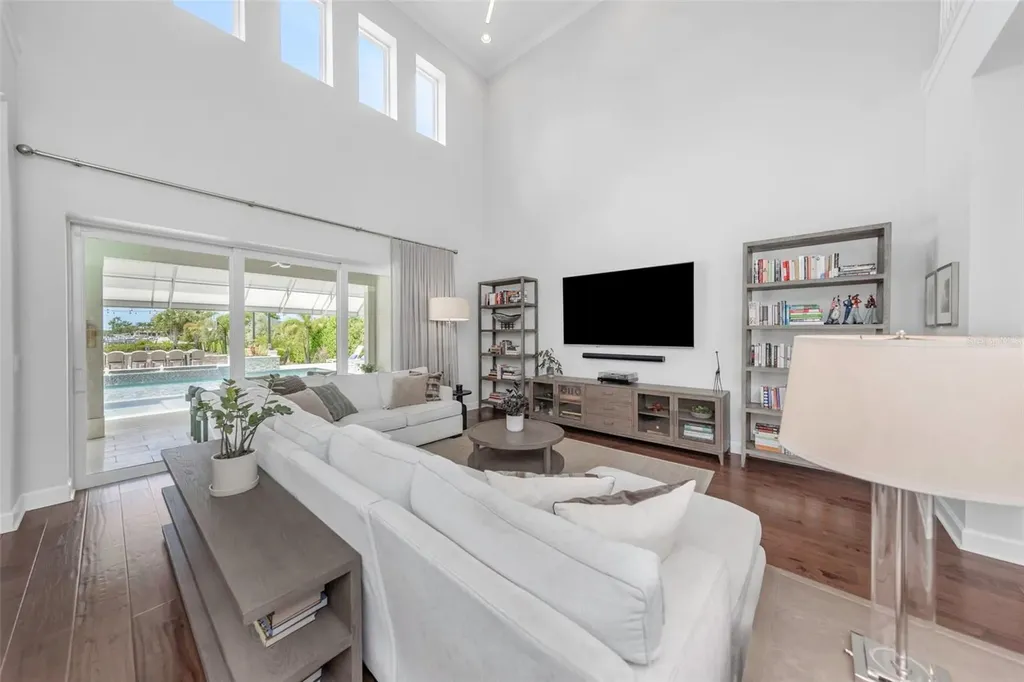 4028 Rocky Shores Drive Tampa FL 33634