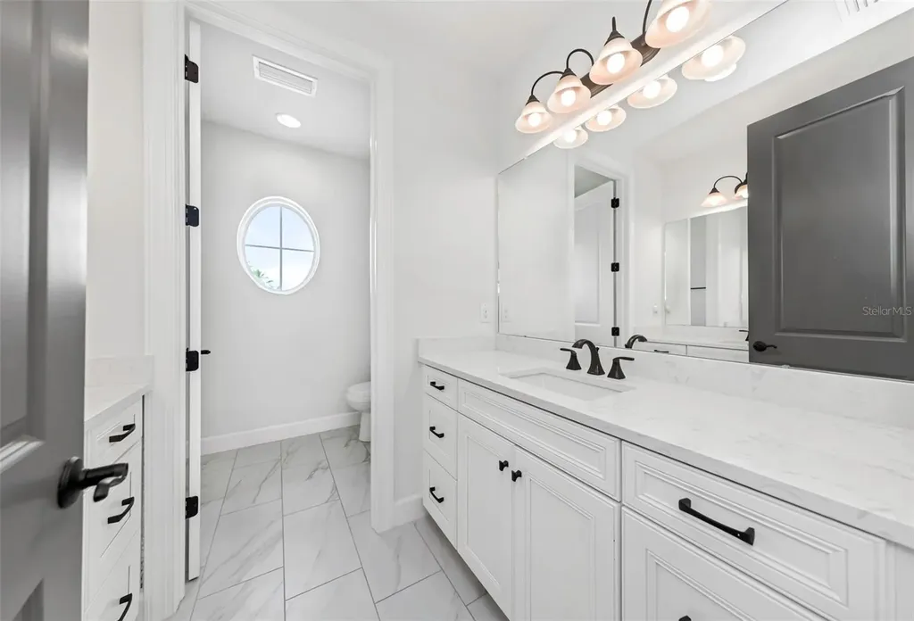 4028 Rocky Shores Drive Tampa FL 33634