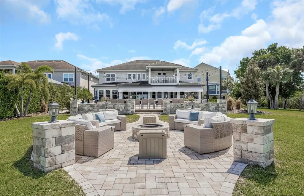 4028 Rocky Shores Drive Tampa FL 33634
