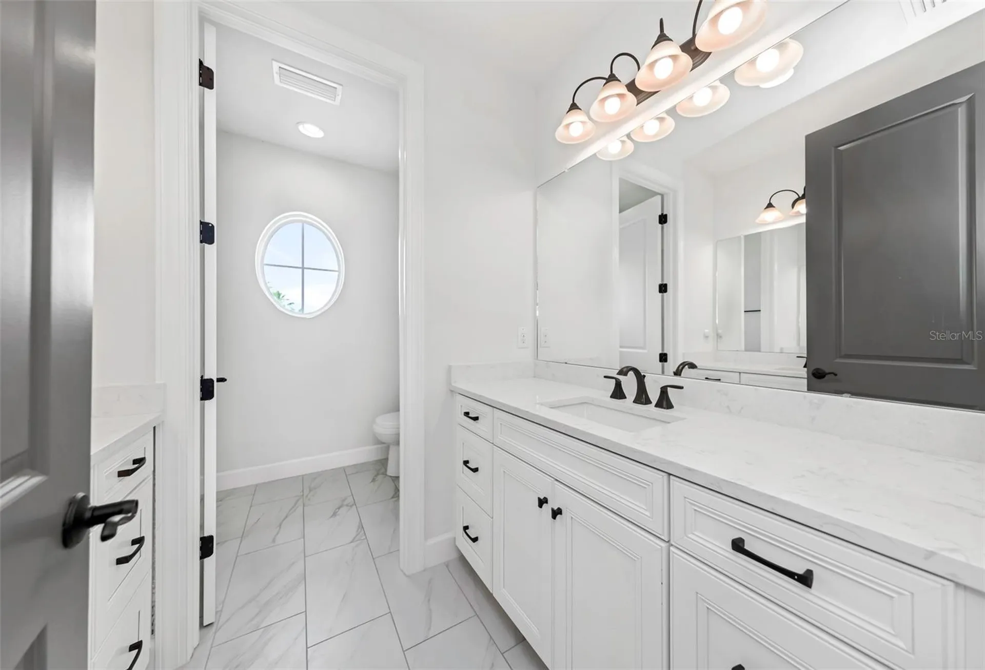 4028 Rocky Shores Drive Tampa FL 33634
