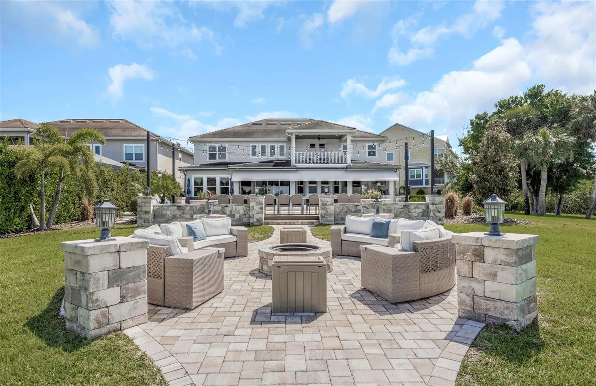 4028 Rocky Shores Drive Tampa FL 33634