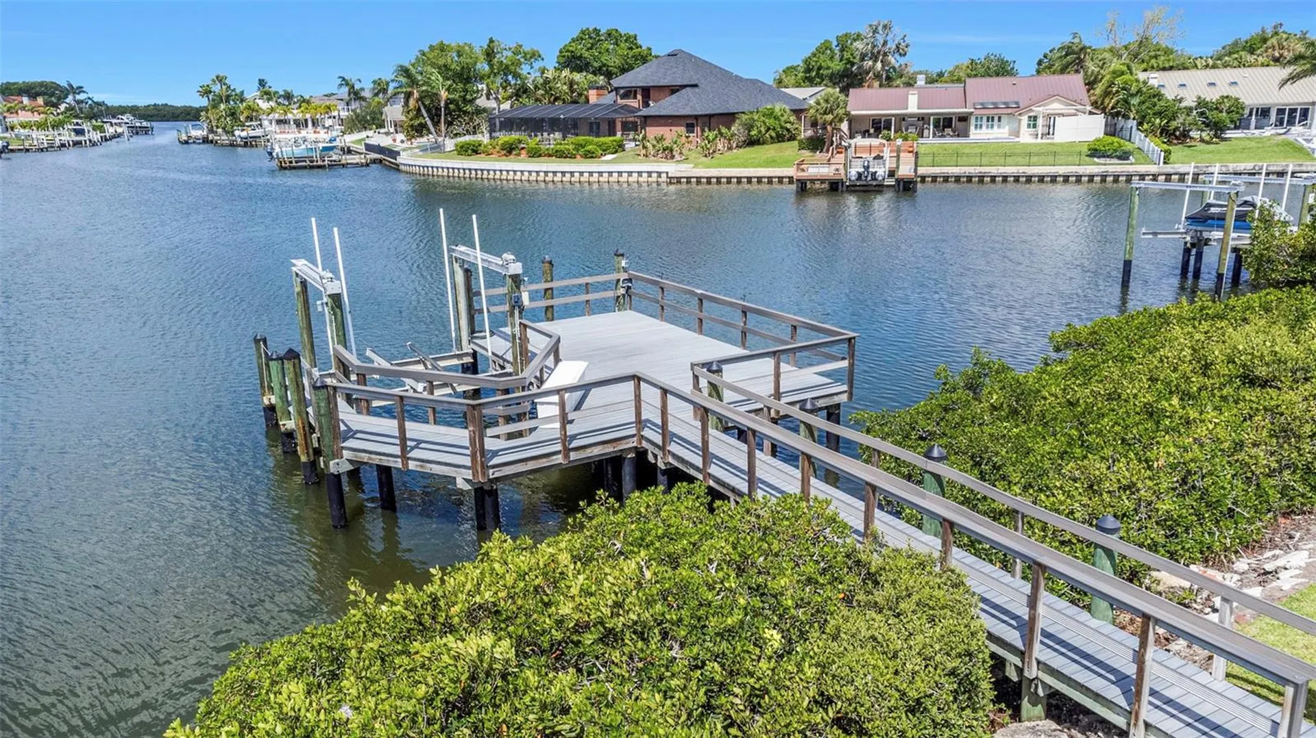 4028 Rocky Shores Drive Tampa FL 33634