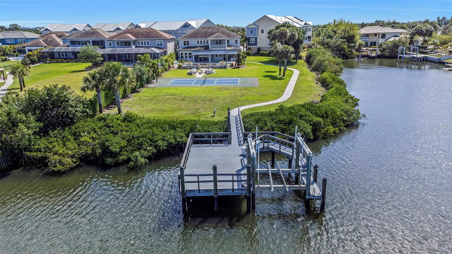 4028 Rocky Shores Drive Tampa FL 33634