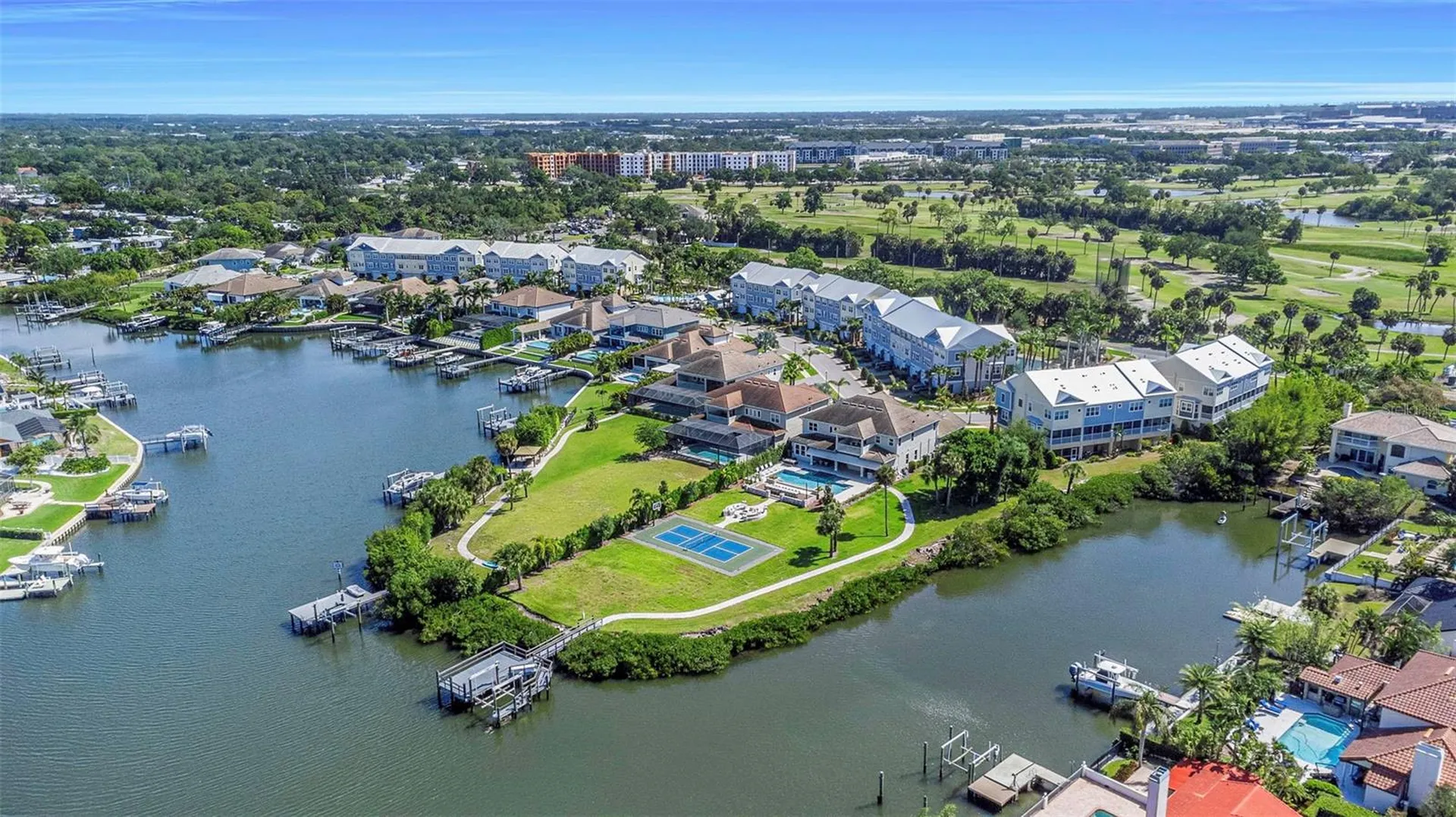 4028 Rocky Shores Drive Tampa FL 33634