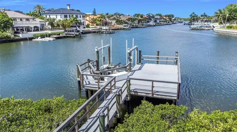 4028 Rocky Shores Drive Tampa FL 33634