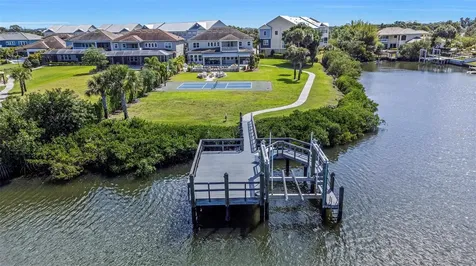 4028 Rocky Shores Drive Tampa FL 33634