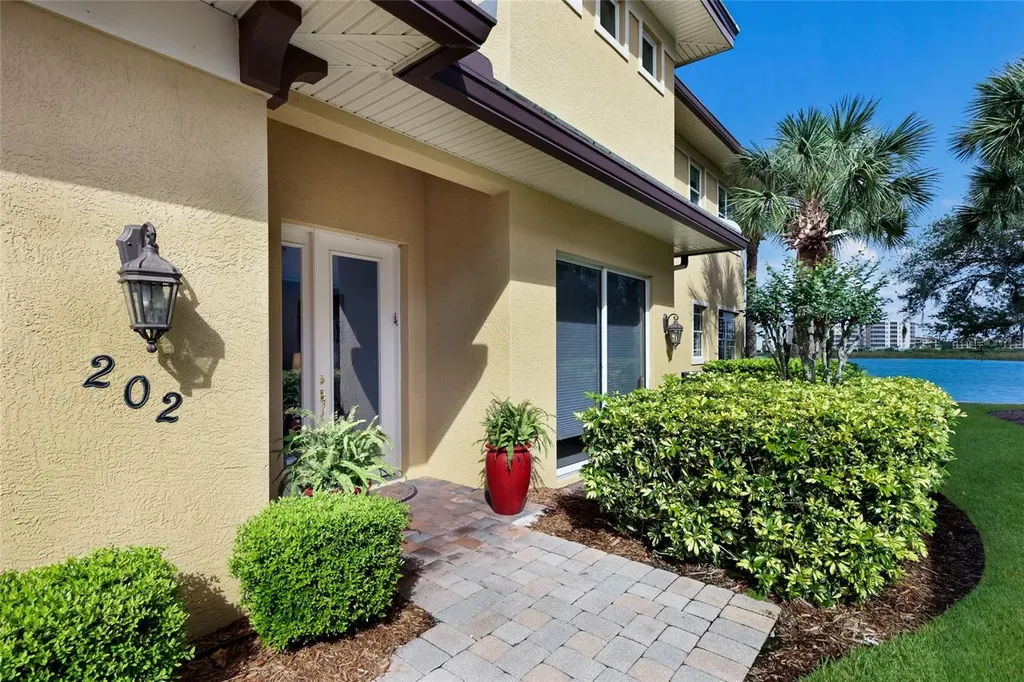 6431 Moorings Point Circle Lakewood Ranch FL 34202