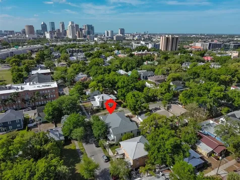 2204 N Central Avenue Tampa FL 33602