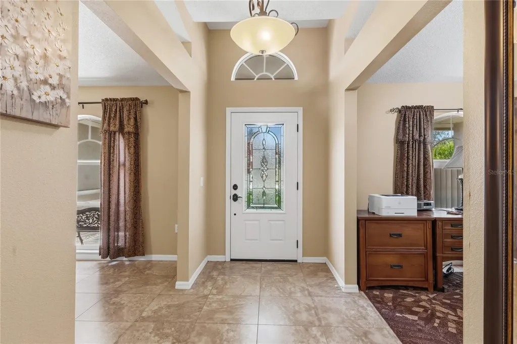 744 Cedar Knoll Drive N Lakeland FL 33809