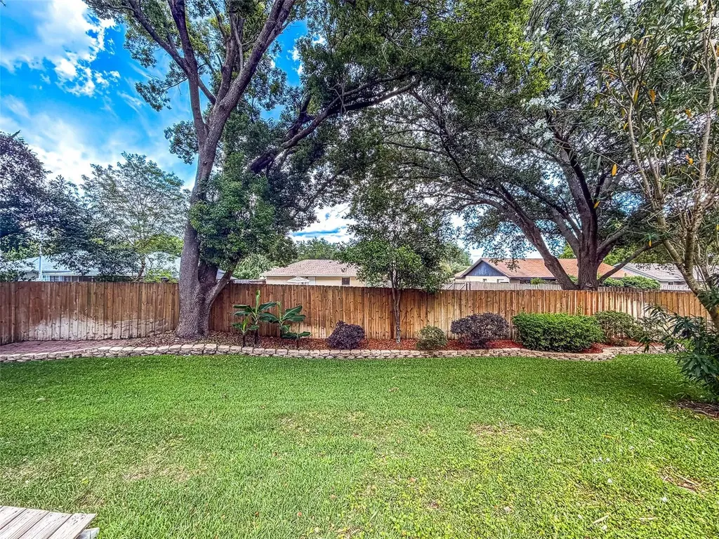 744 Cedar Knoll Drive N Lakeland FL 33809