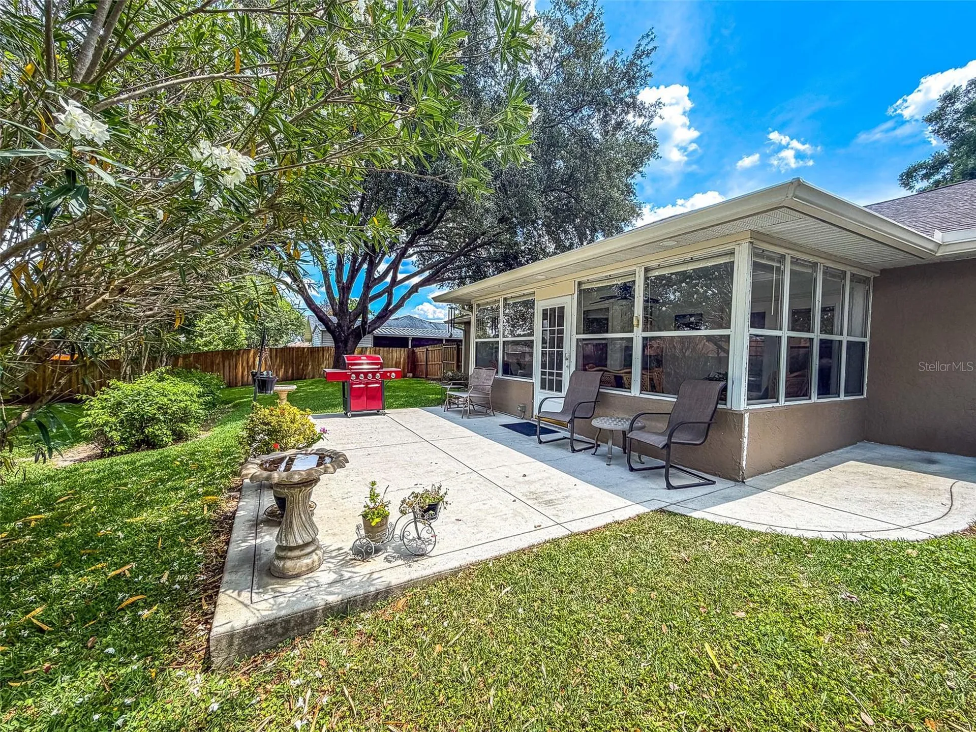 744 Cedar Knoll Drive N Lakeland FL 33809