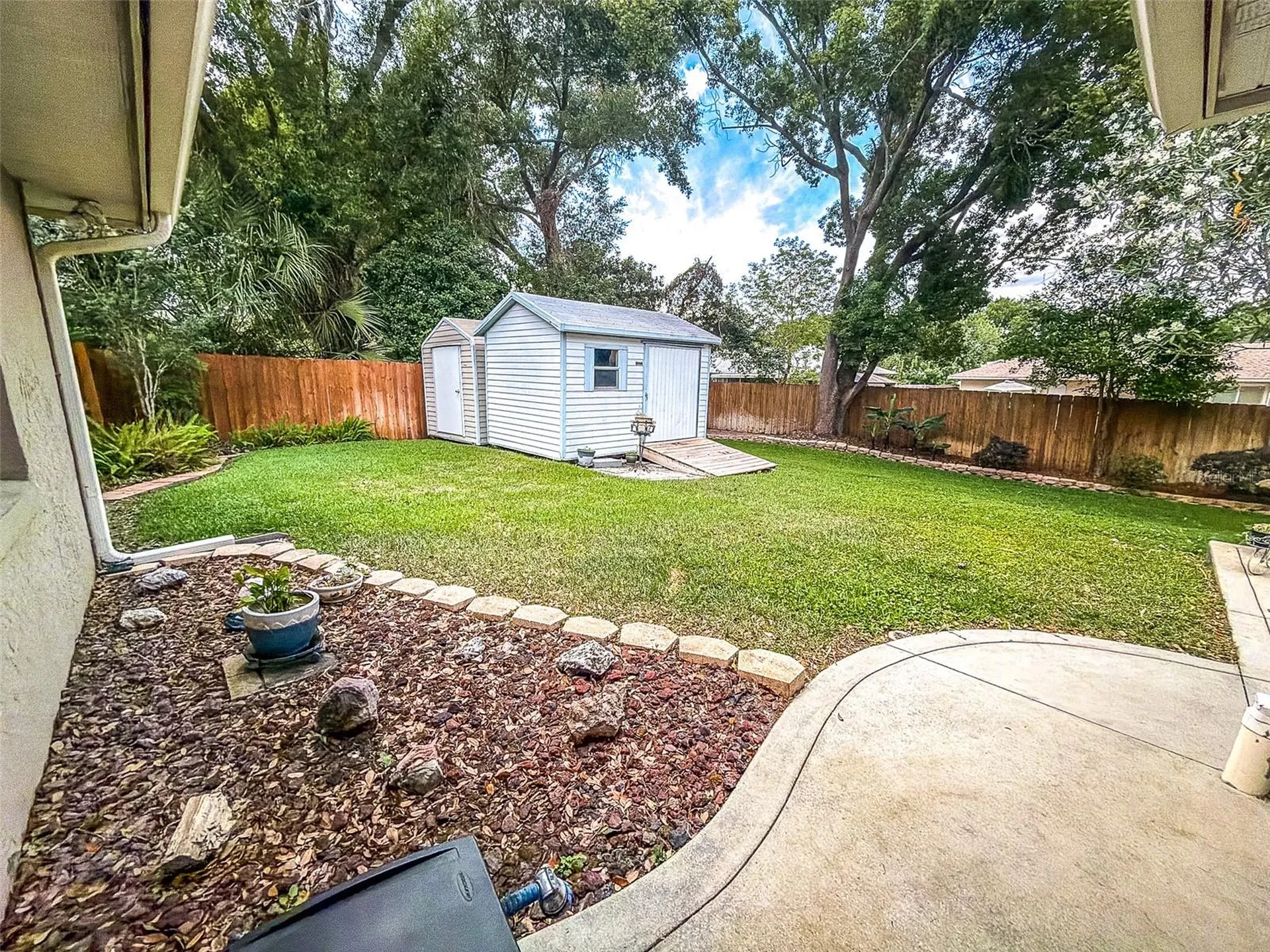 744 Cedar Knoll Drive N Lakeland FL 33809