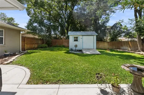 744 Cedar Knoll Drive N Lakeland FL 33809