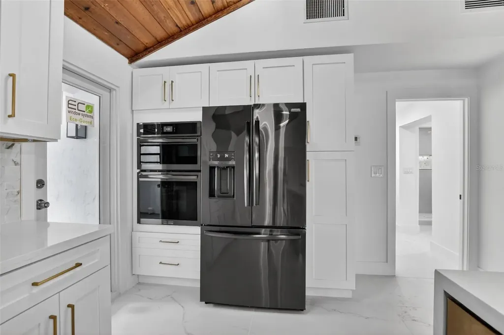 4701 NW 1st Place Deerfield Beach FL 33442