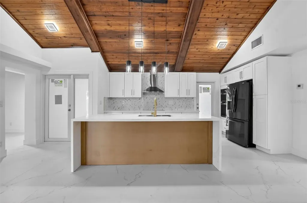 4701 NW 1st Place Deerfield Beach FL 33442