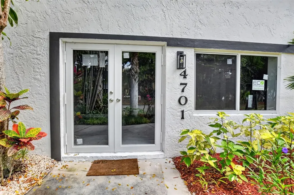 4701 NW 1st Place Deerfield Beach FL 33442