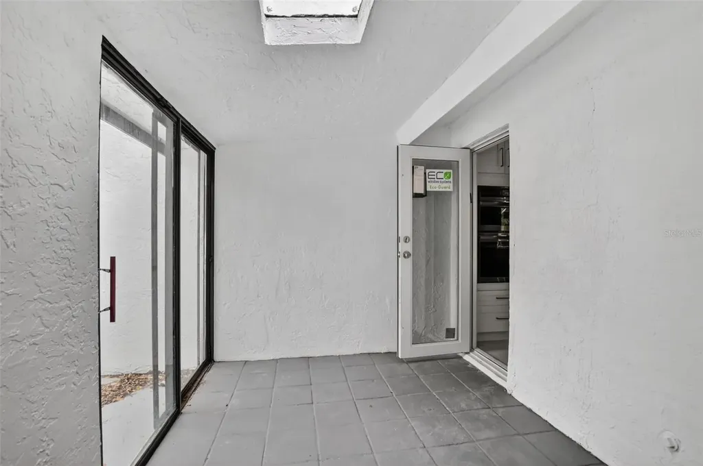 4701 NW 1st Place Deerfield Beach FL 33442