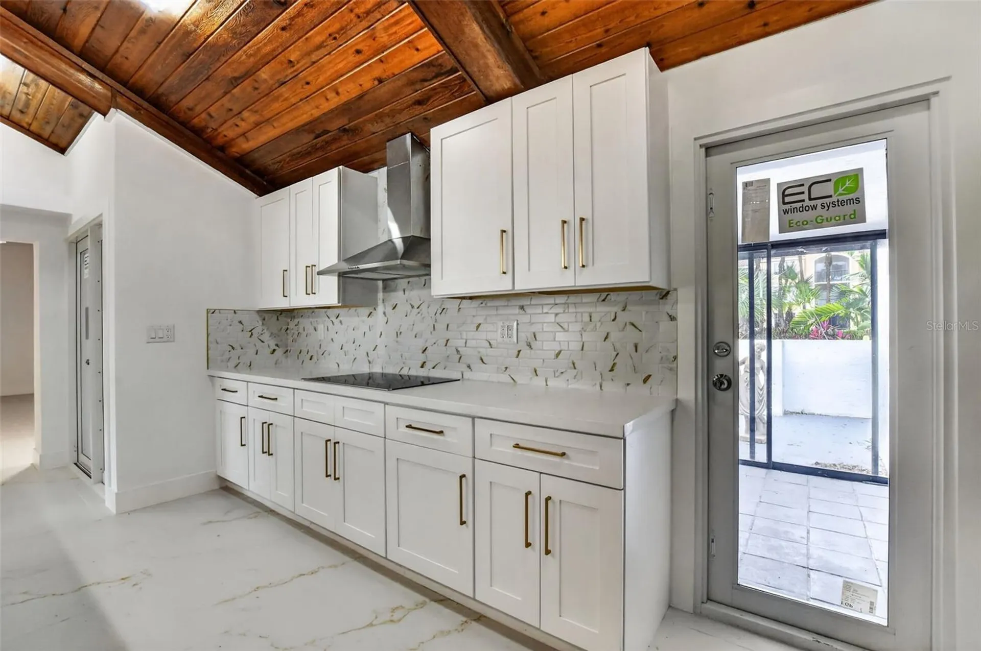 4701 NW 1st Place Deerfield Beach FL 33442