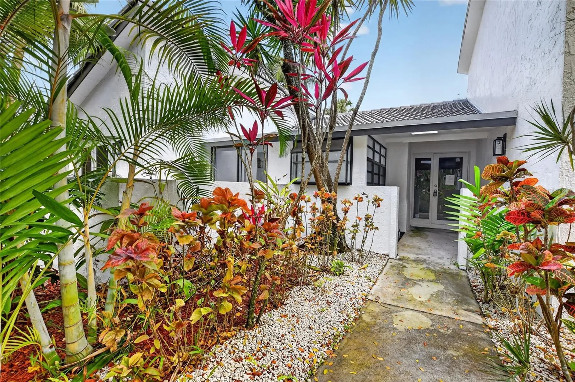 4701 NW 1st Place Deerfield Beach FL 33442
