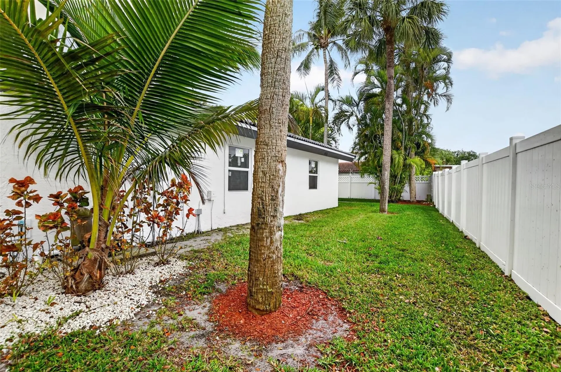 4701 NW 1st Place Deerfield Beach FL 33442