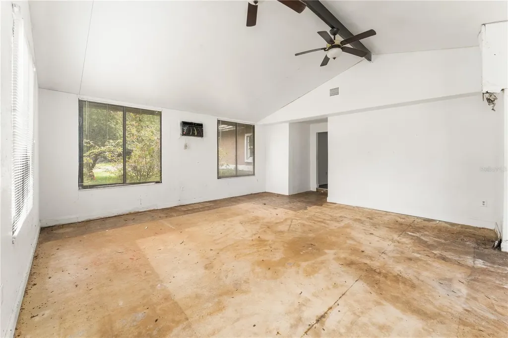 717 NW 253rd Street Newberry FL 32669