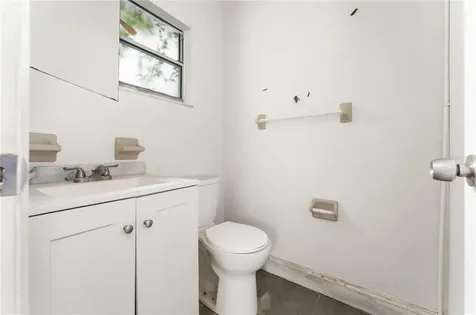 717 NW 253rd Street Newberry FL 32669