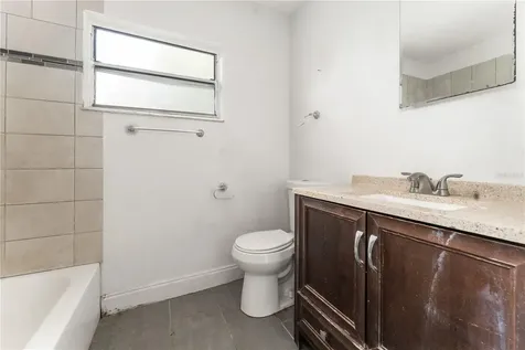 717 NW 253rd Street Newberry FL 32669
