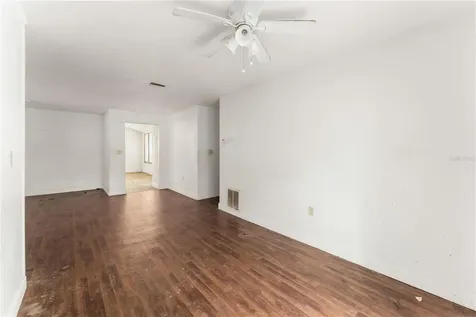 717 NW 253rd Street Newberry FL 32669