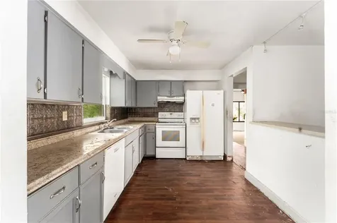 717 NW 253rd Street Newberry FL 32669