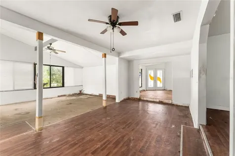 717 NW 253rd Street Newberry FL 32669