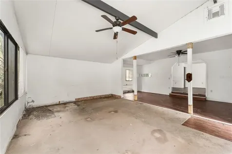 717 NW 253rd Street Newberry FL 32669