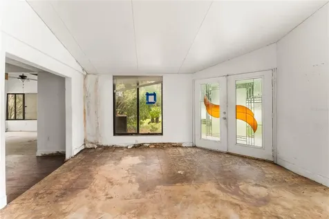 717 NW 253rd Street Newberry FL 32669