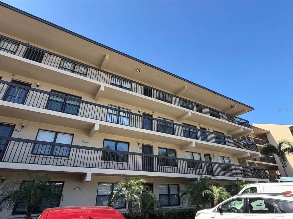 515 W 30th Avenue Bradenton FL 34205