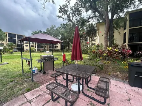 515 W 30th Avenue Bradenton FL 34205