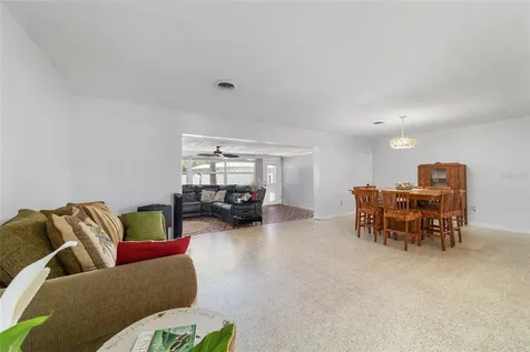 219 SE 20th Terrace Ocala FL 34471