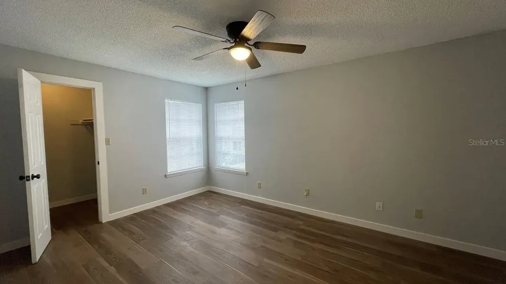 4225 Thornbriar Lane Orlando FL 32822