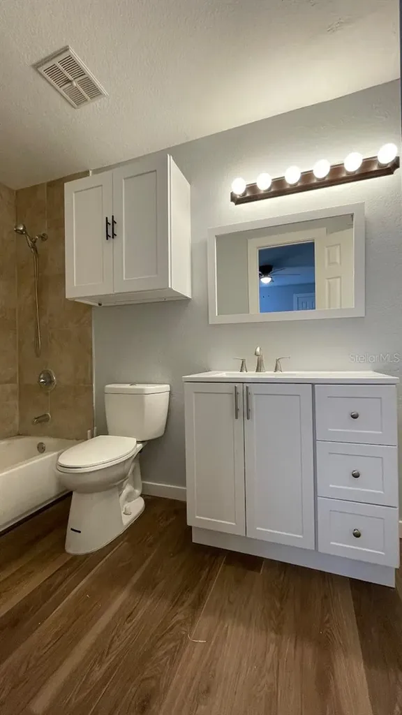 4225 Thornbriar Lane Orlando FL 32822